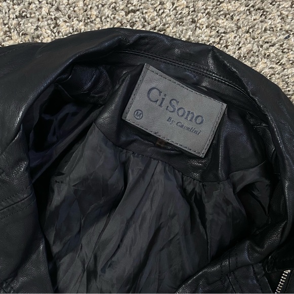 Black Faux Leather Crop Jacket - Picture 4 of 5